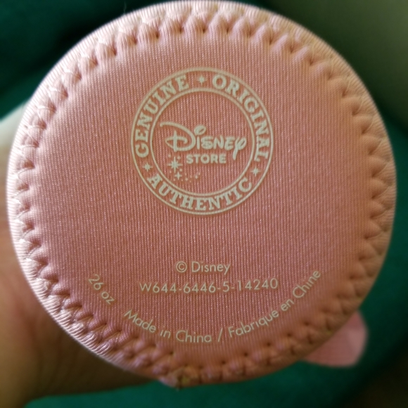 NWT- Minnie Mouse Water Bottle & Carrier - Picture 5 of 5